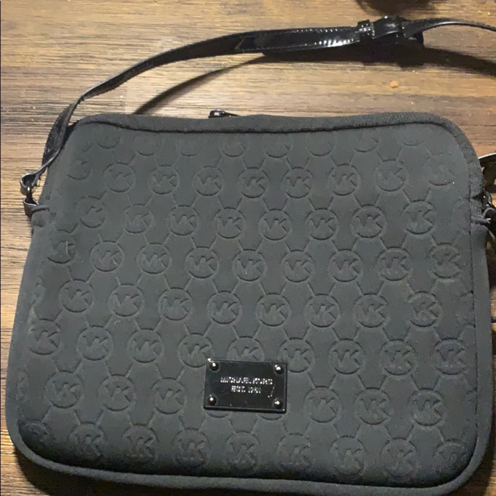 Michael Kors Tech bag